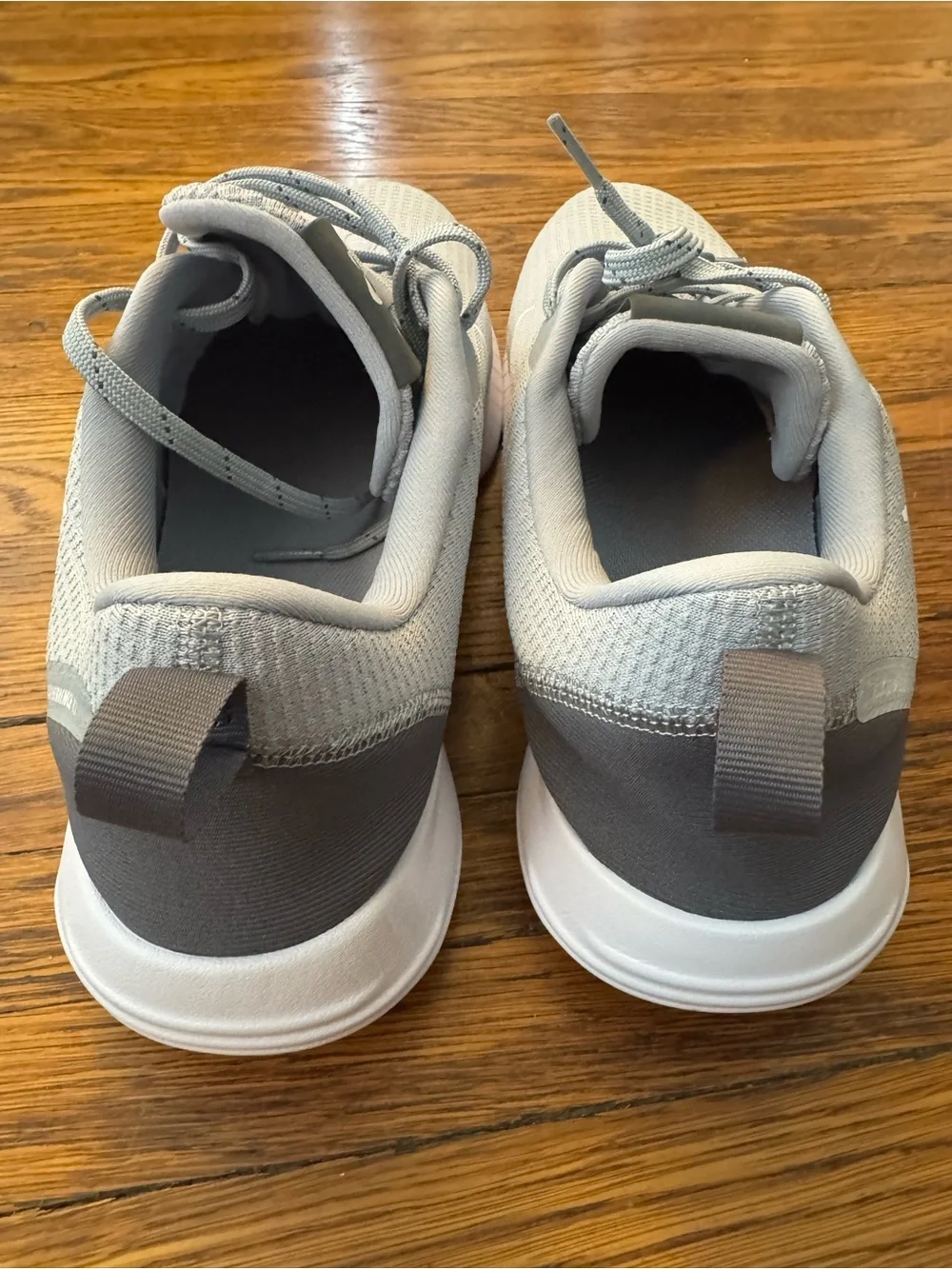 RARE Men's NIKE Flex Experience RN 12 DV0740 007 White/Wolf Gray Color